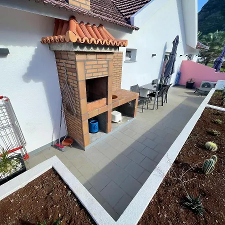One Bedroom With Sea View Shared Pool And Enclosed Garden At 1 Km Away From The Beach * Porto Moniz
