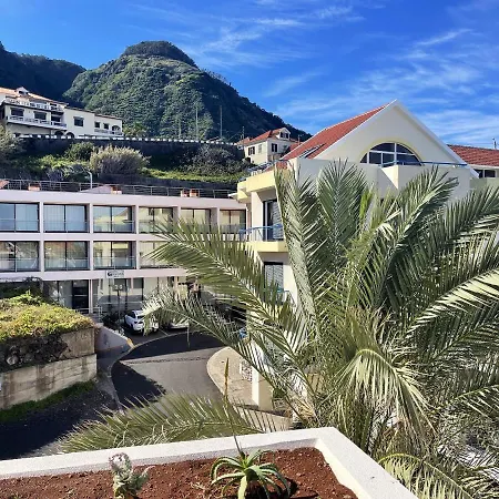 One Bedroom With Sea View Shared Pool And Enclosed Garden At 1 Km Away From The Beach